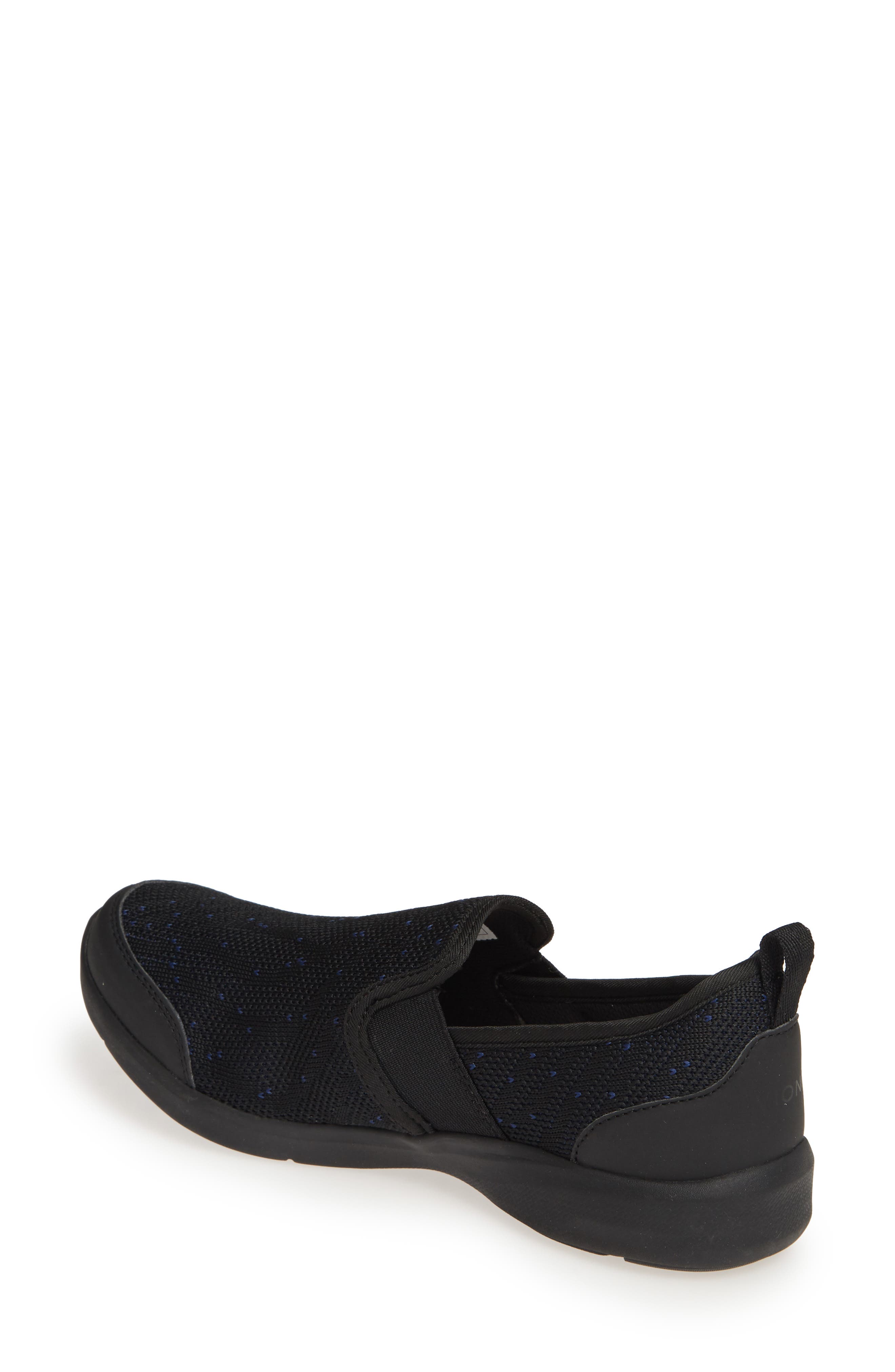 vionic roza slip on sneaker