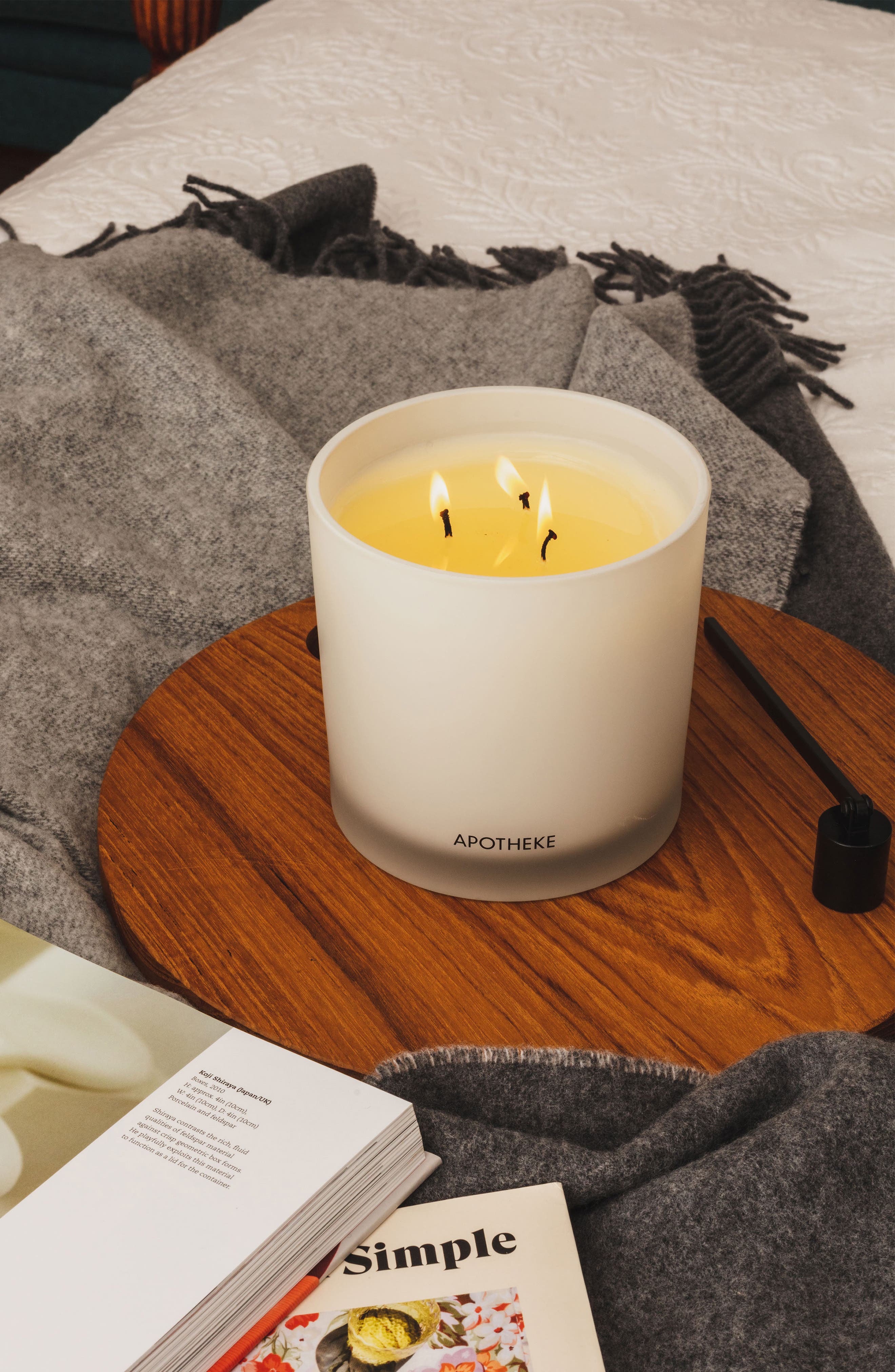 APOTHEKE Tonka Oak Candle Nordstrom