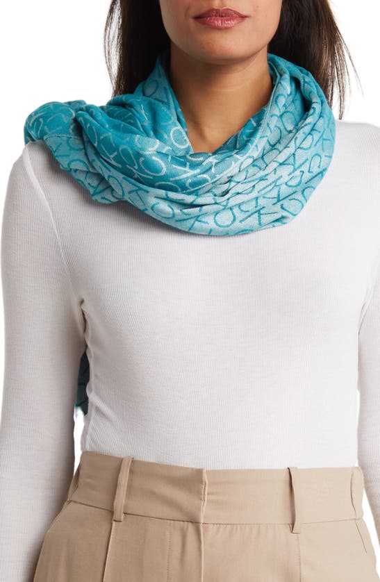 Women's soft ombre shawl, branded by Calvin Klein - مون اوتليت