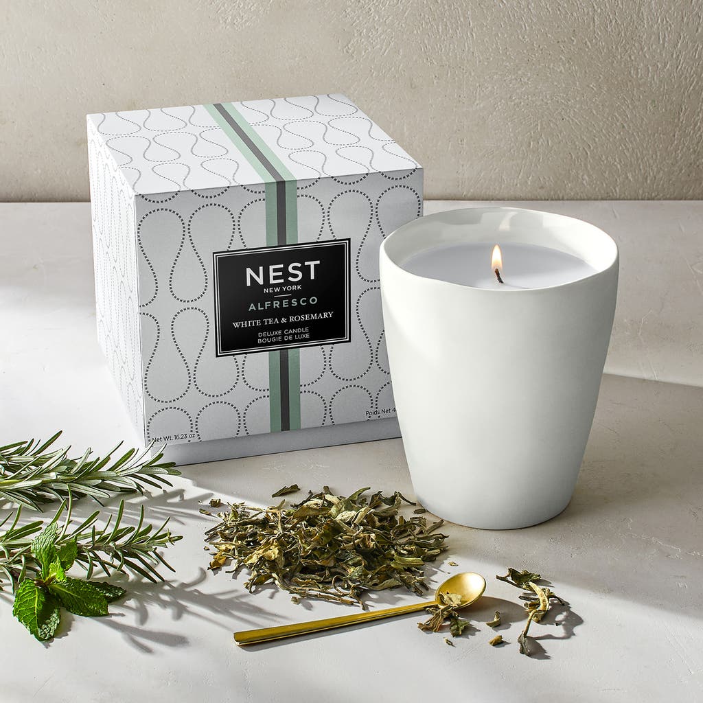 Nest New York White Tea & Rosemary Classic Candle In No Color