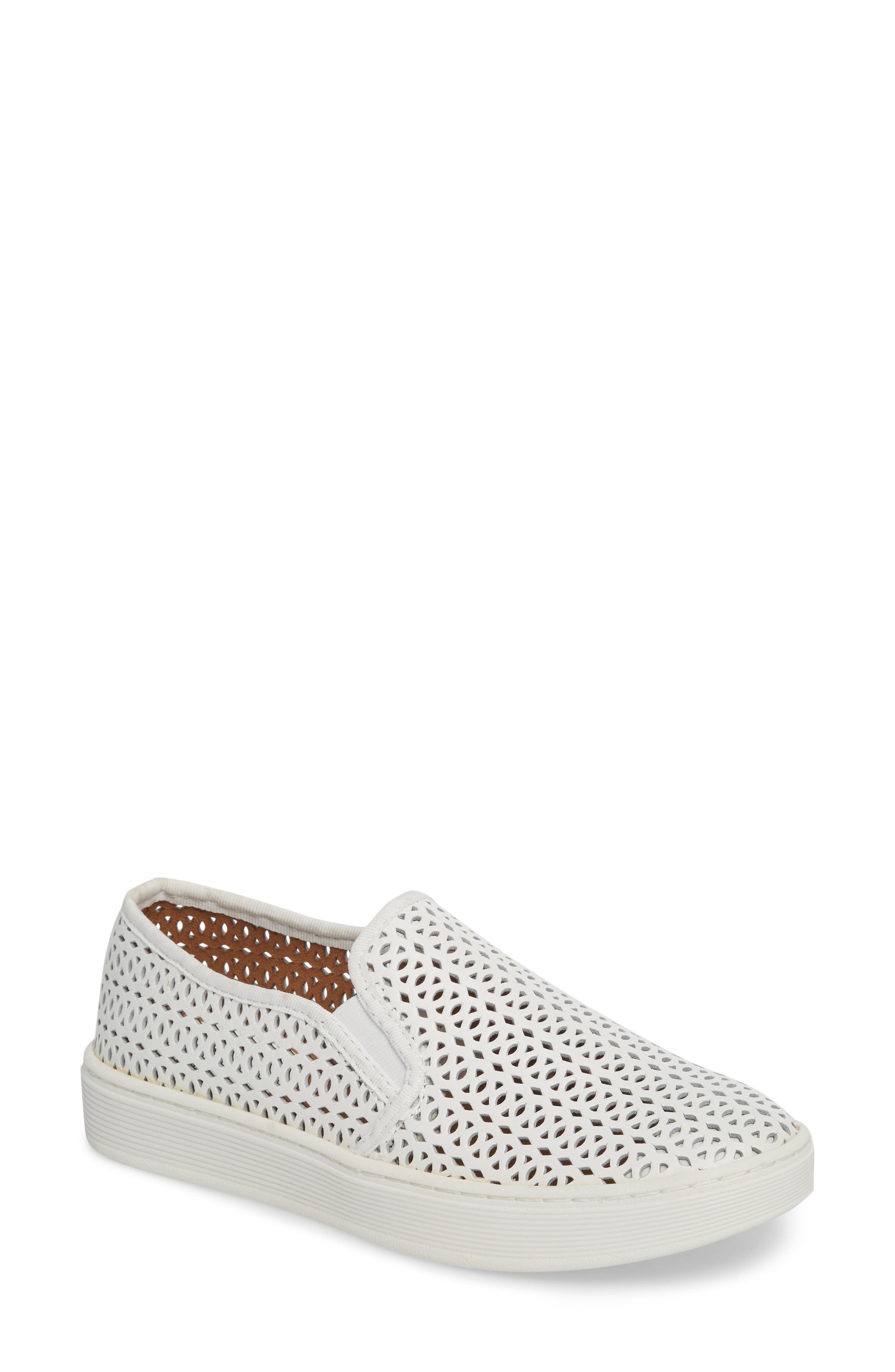 Sofft | Somers II Perforated Slip-On 