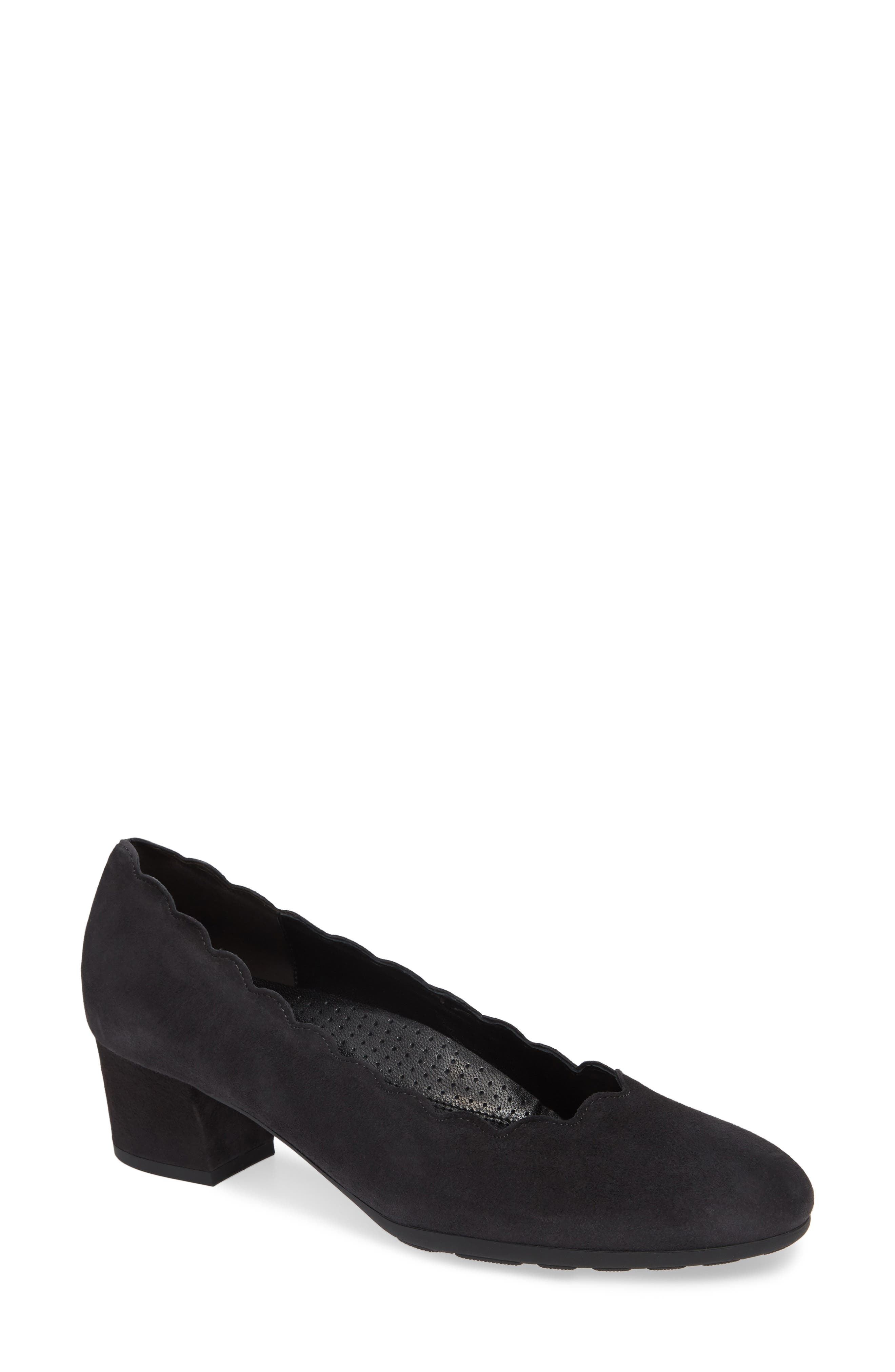 Gabor Scalloped Pump, Grey