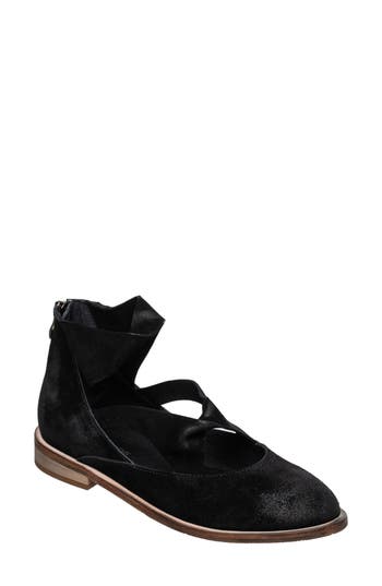 Antelope Lalana Strappy Flat In Black