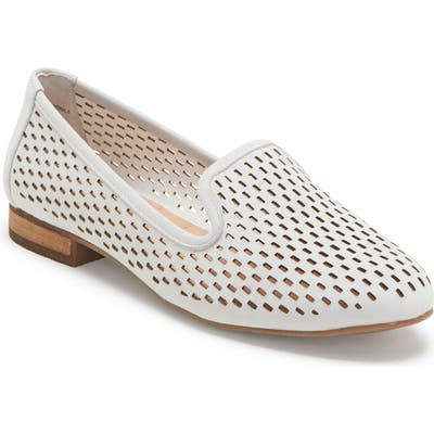 Me Too Yane Perforated Loafer, White