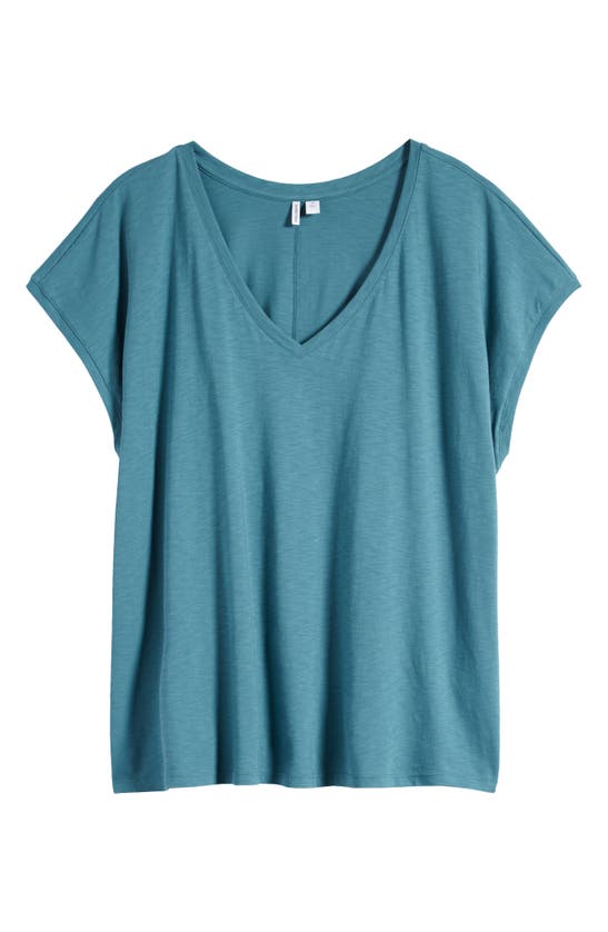 Shop Nordstrom V-neck Pima Cotton Slub T-shirt In Teal Hydro
