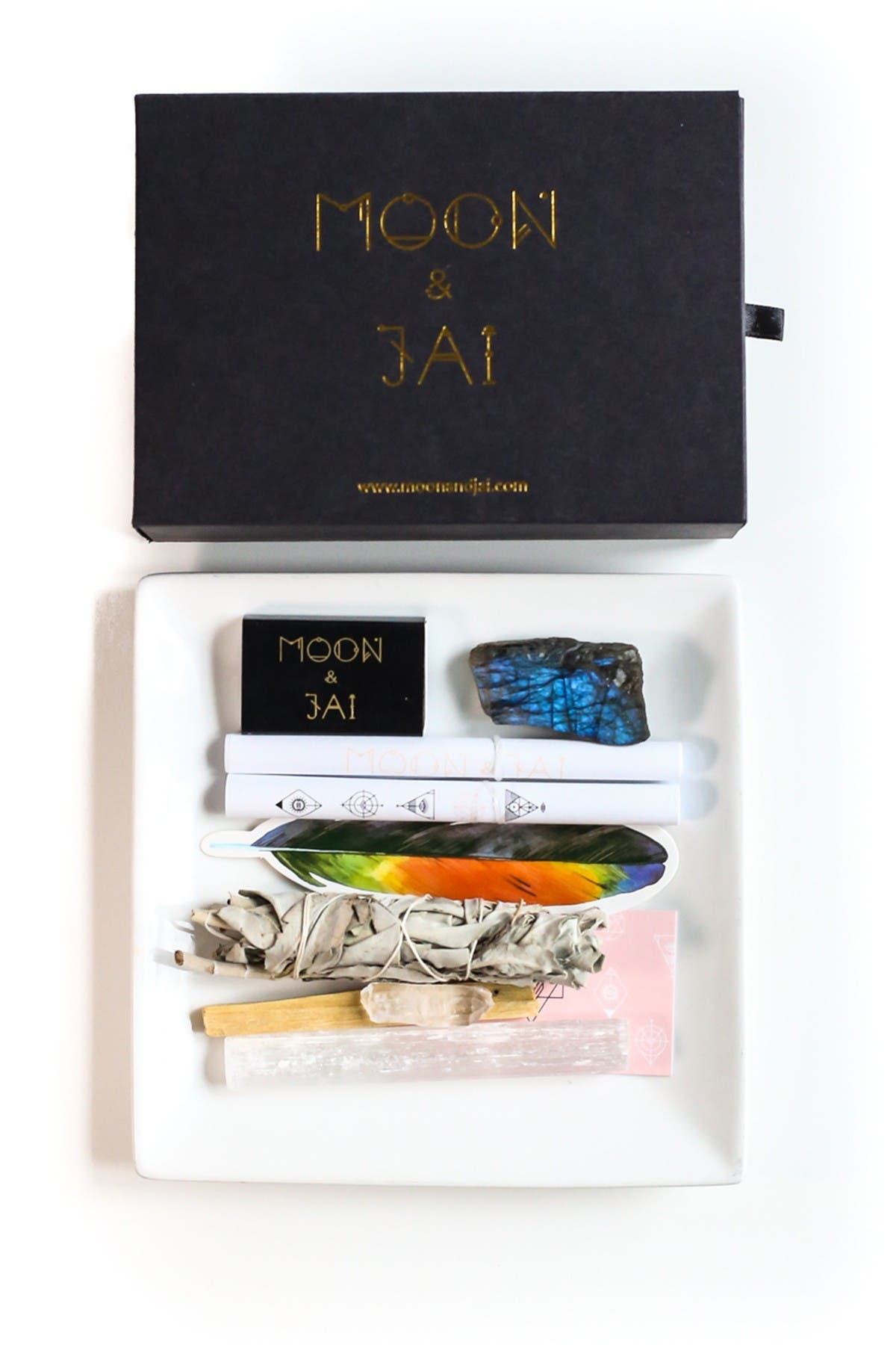 Moon And Jai Manifest Ritual Kit