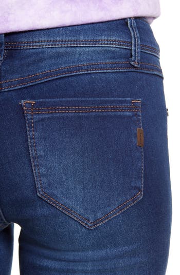 1822 Denim Women's 30 Mid-Rise Butter Skinny Jeans (24, Ziggy) at   Women's Jeans store