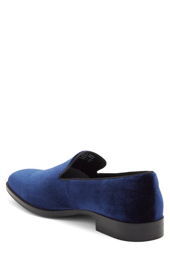 Shop Madden Rizz Loafer In Navy