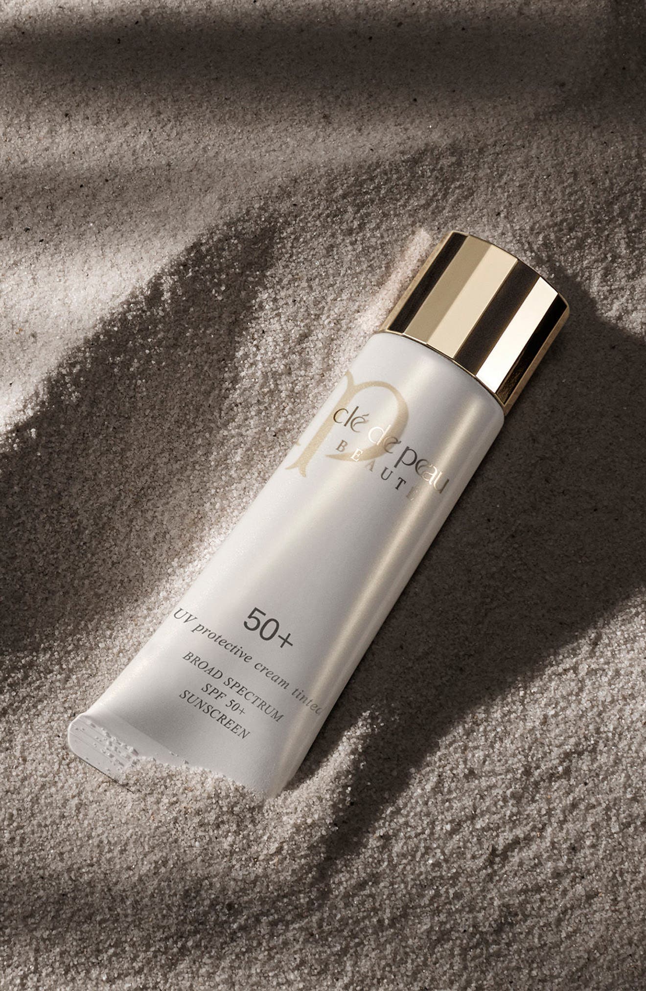 cle de peau tinted sunscreen