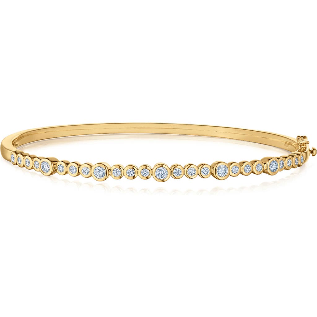 Kwiat Graduated Diamond Bangle In Gold