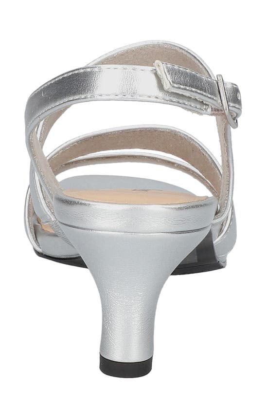 Easy Street Como Strappy Sandal In Silver