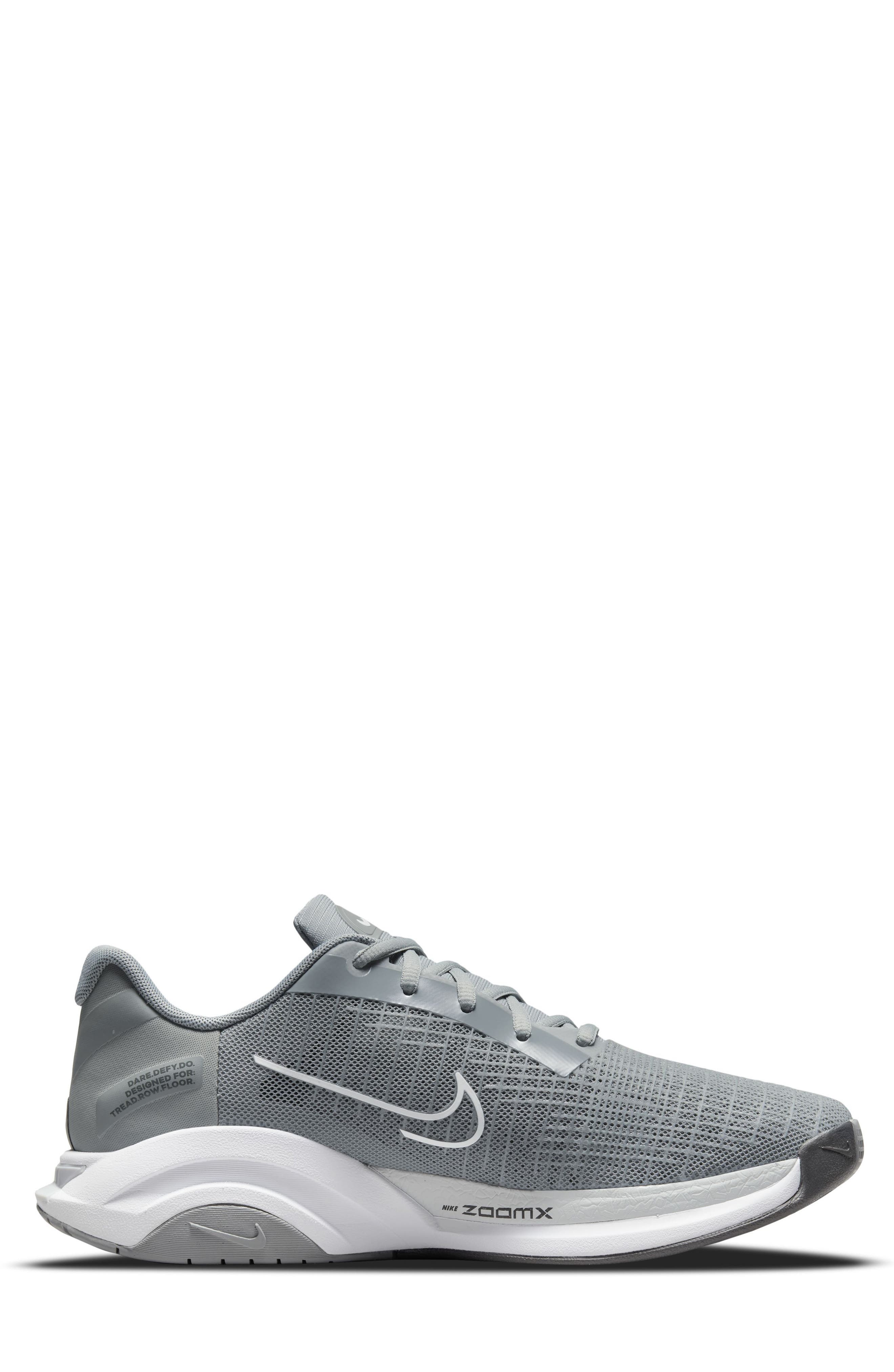 nike grey gym shoes