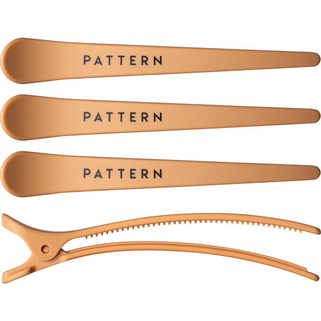 Pattern Beauty Set Of 4 Sectioning Clips In No Color
