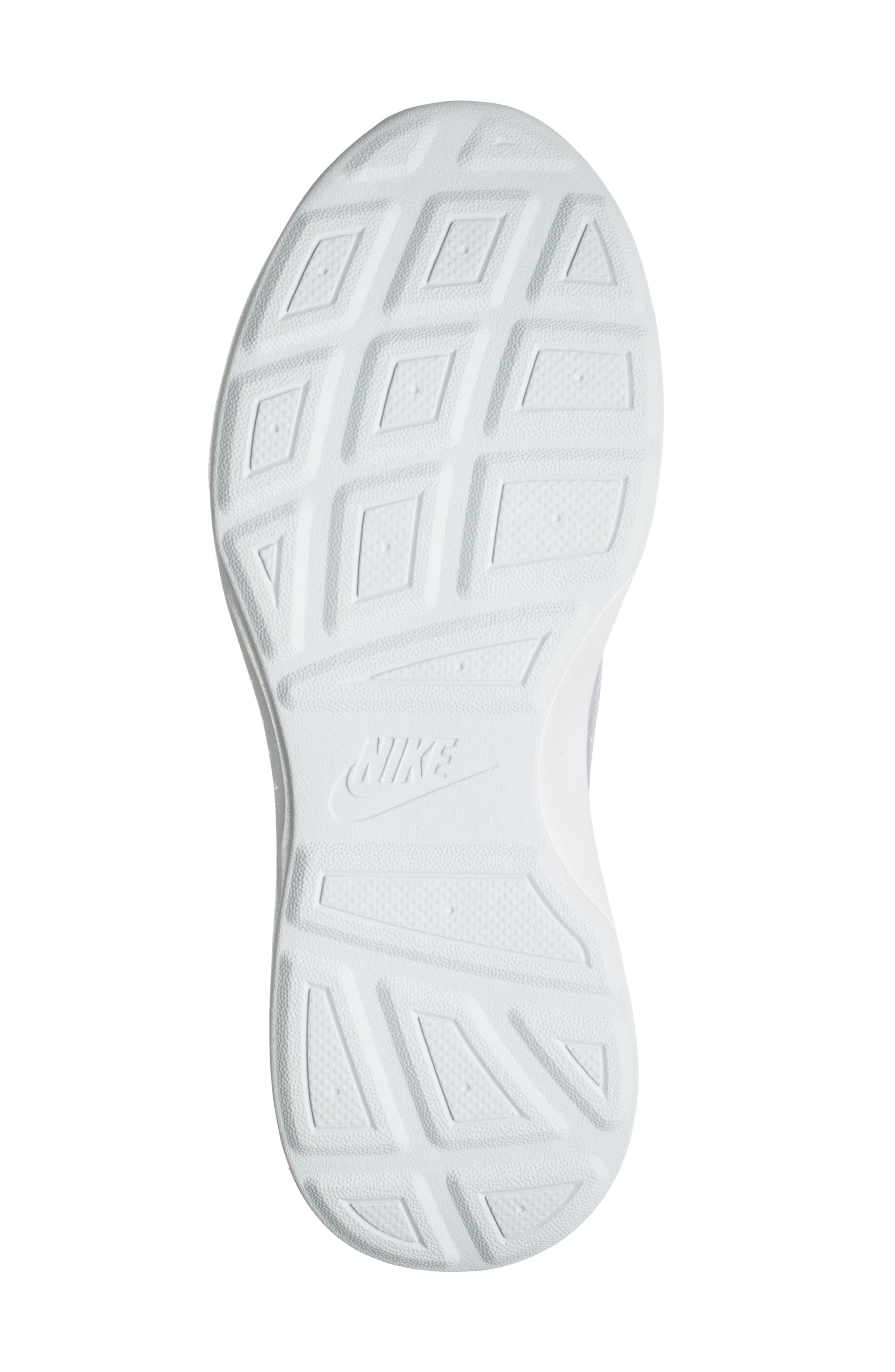 Grey women's wearallday sneakers by nike with contrasting logo - NIKE -  Pavidas
