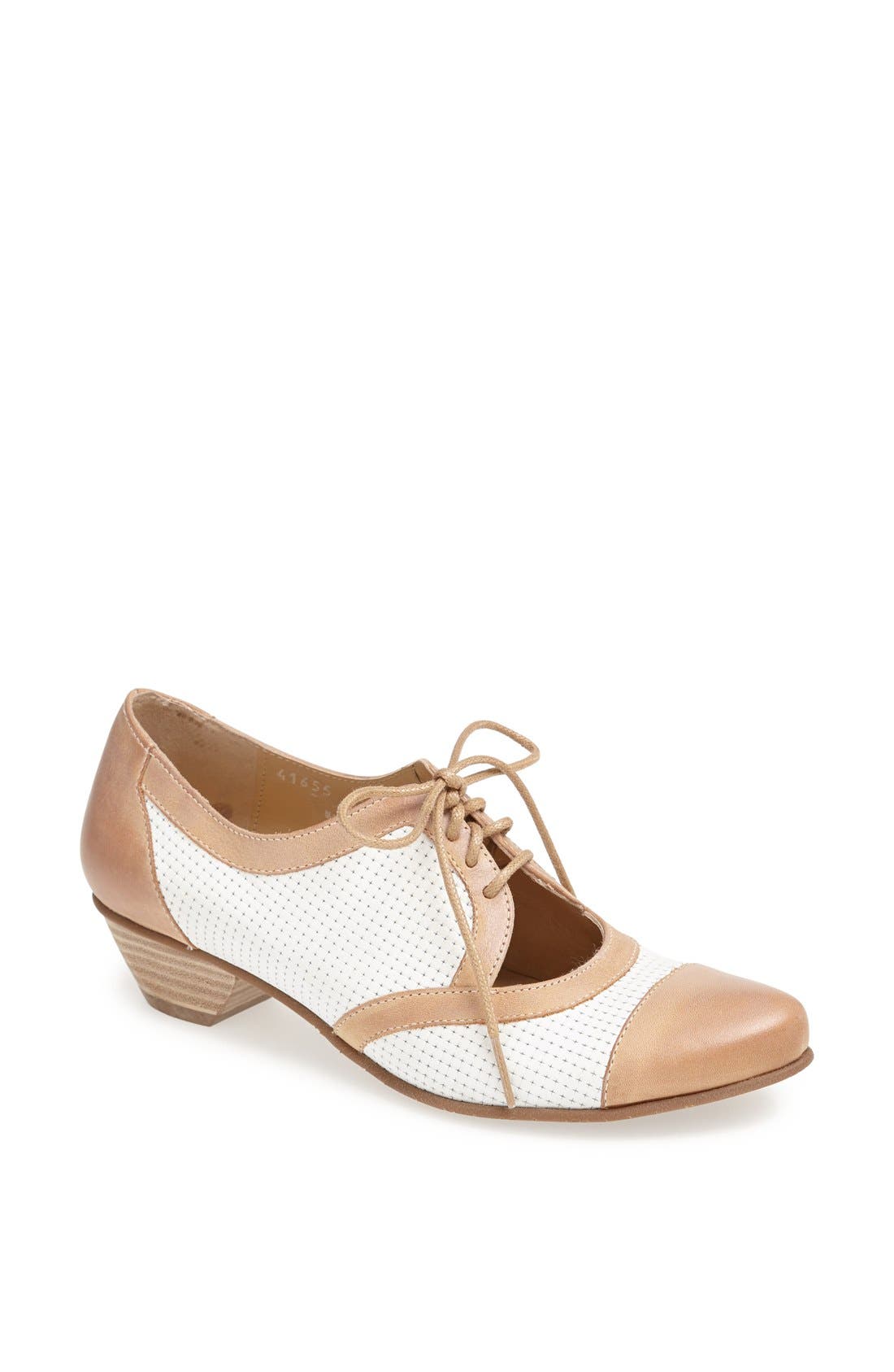 Fidji 'L473' Cutout Oxford Pump Nordstrom