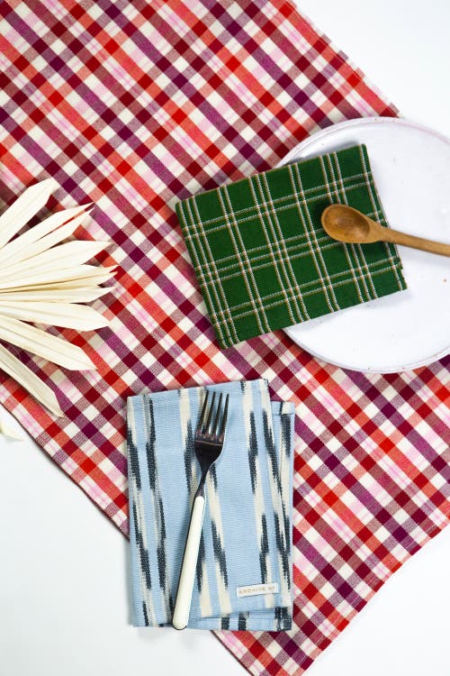 Archive New York Noel Red Plaid Cotton Table Runner In Red