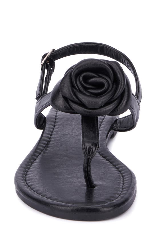 NEW YORK AND COMPANY NEW YORK AND COMPANY ROSETTE THONG SANDAL