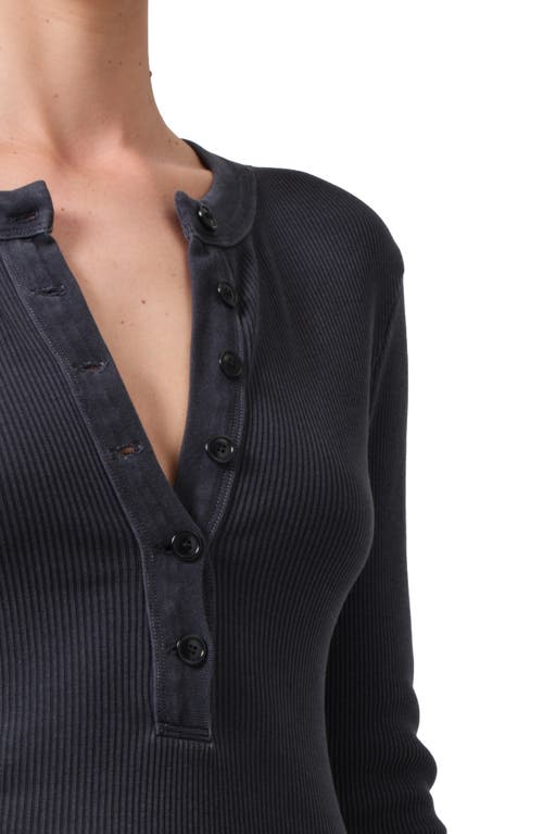 Citizens Of Humanity Varra Long-sleeve Henley Top In Charcoal Mineral