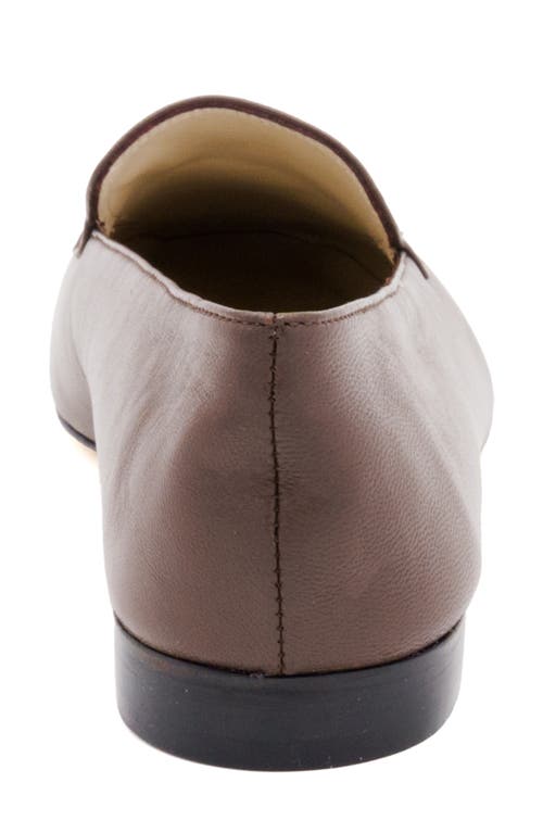 Amalfi By Rangoni Giove Apron Toe Loafer In Moka Parmasoft