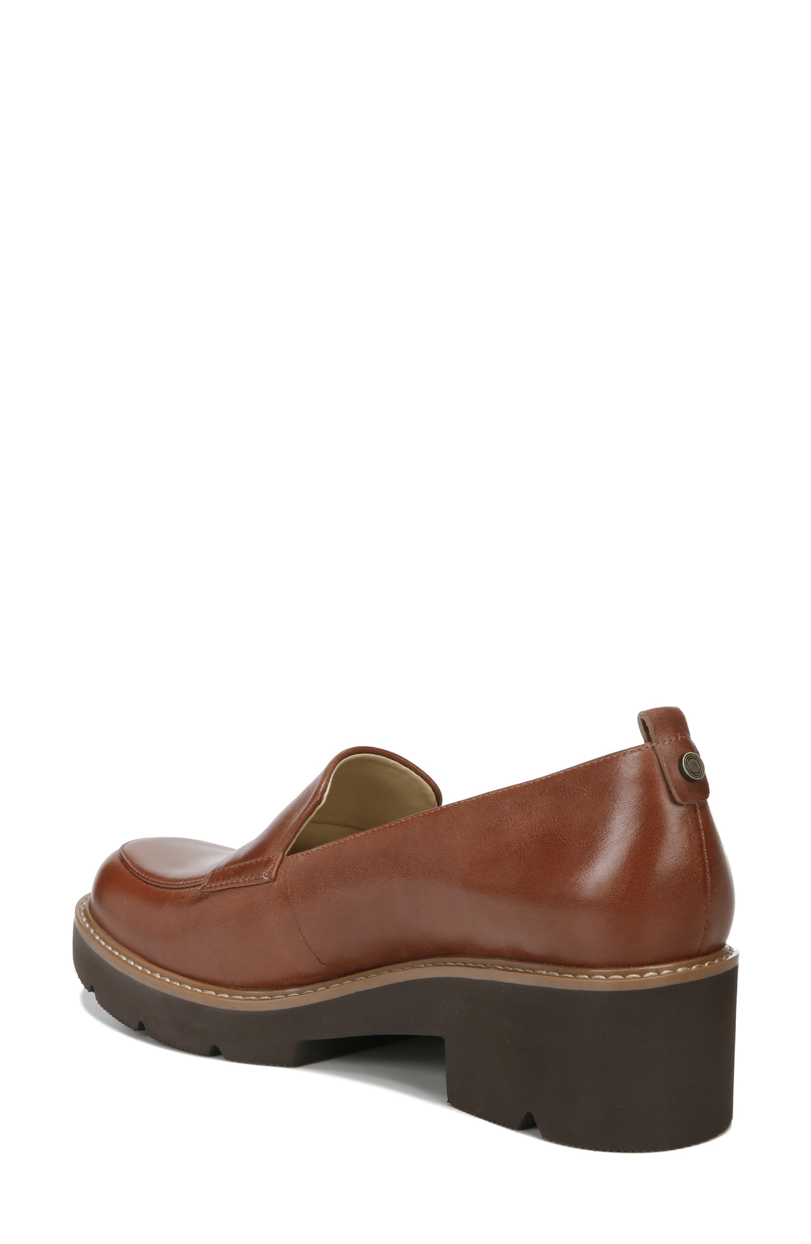 naturalizer darry loafer
