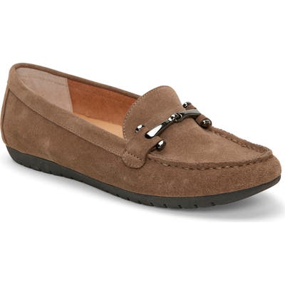 Me Too Parker Loafer, Beige