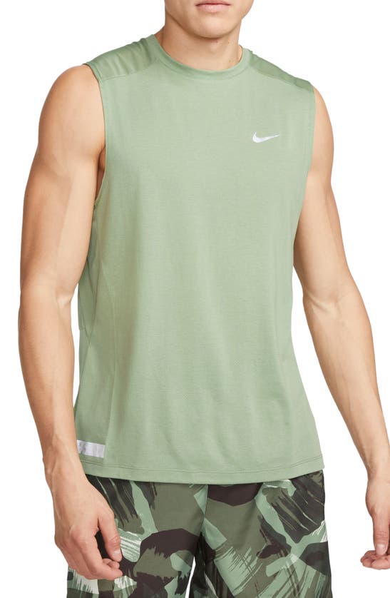 Nike Dri-fit Run Division Rise 365 Phantom Sleeveless Running T-shirt In Green