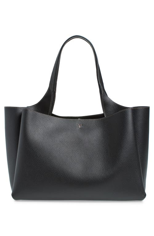 Tod's Medium Apa Leather Top-handle Bag In Nero