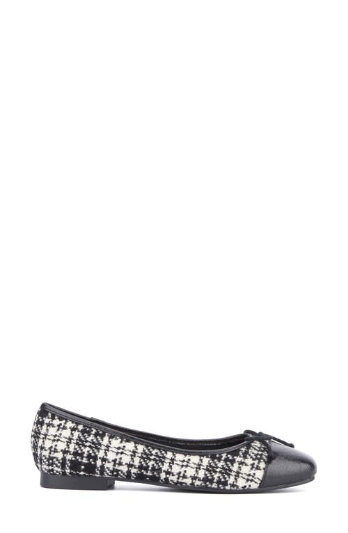 NEW YORK AND COMPANY NEW YORK AND COMPANY PATRICIA CAP TOE FLAT 