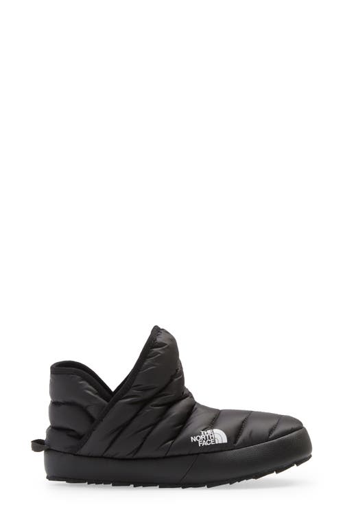 The North Face Black Traction Ankle Boots In Tnf Black/tnf White