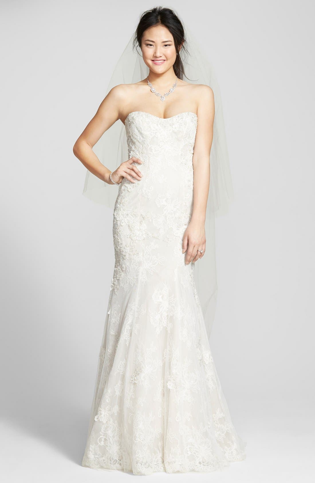 strapless lace trumpet gown bliss monique lhuillier