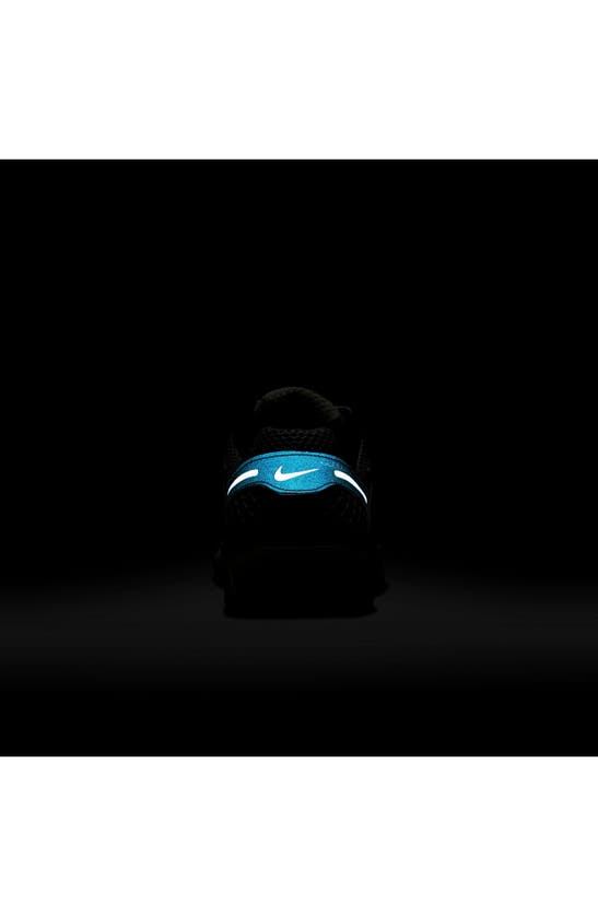 NIKE ZOOM VOMERO 5 PREMIUM SNEAKER