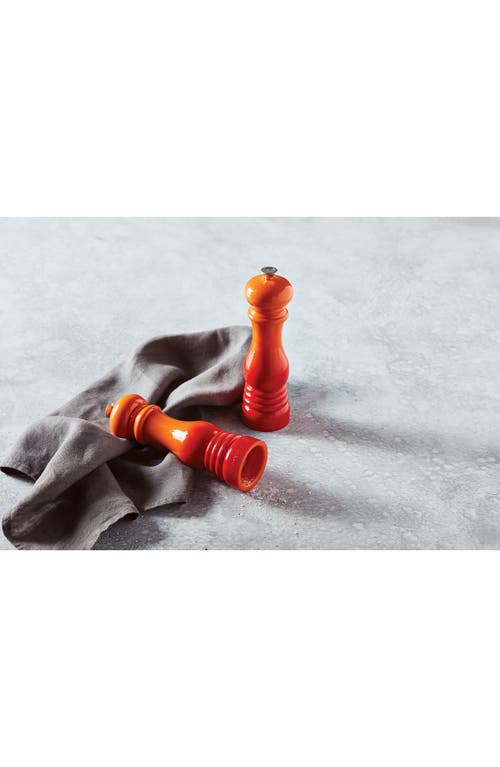 Le Creuset 8" Salt And Pepper Mill Set, Flame In Flame