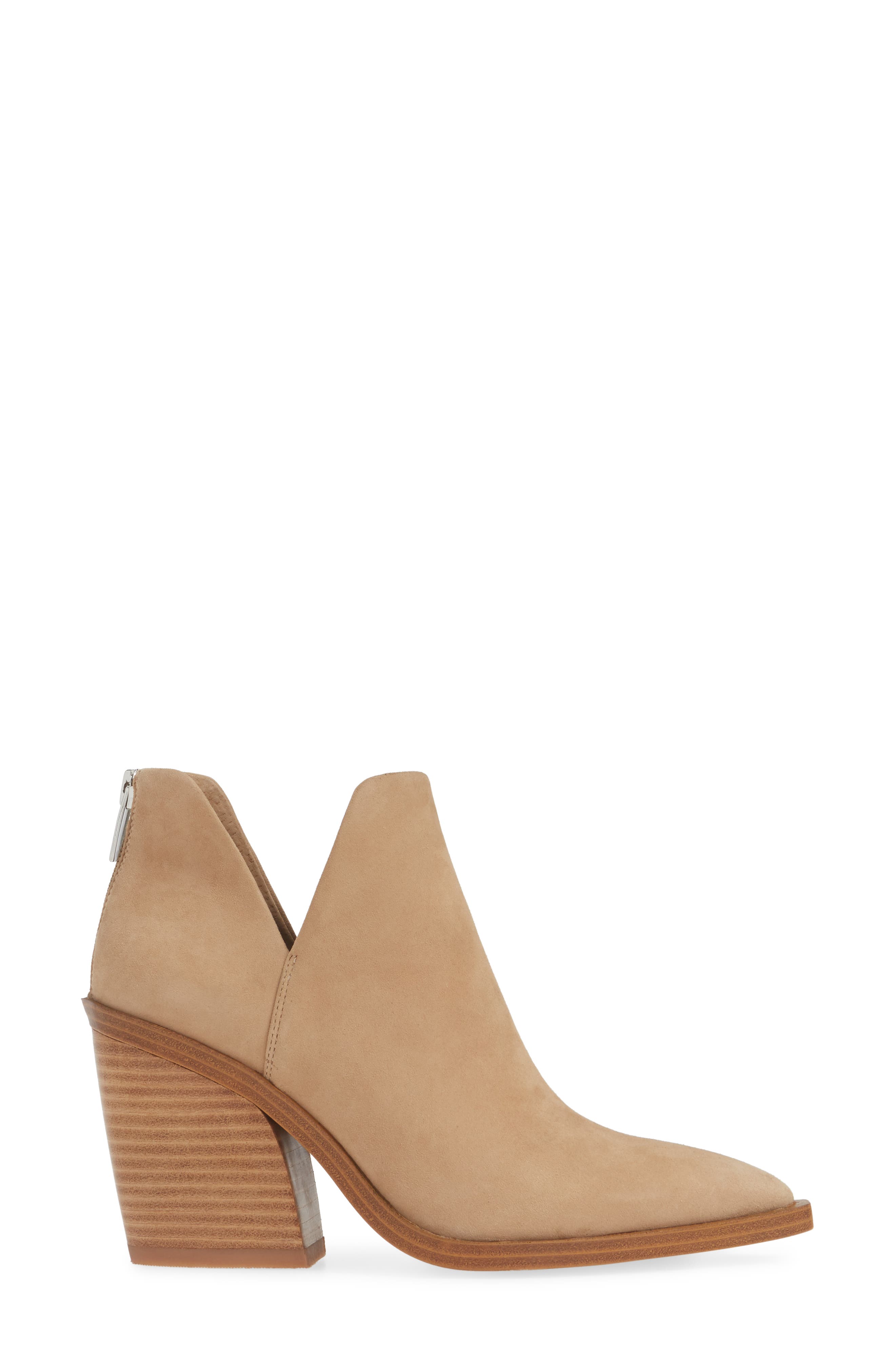 vince camuto gigietta tortilla suede