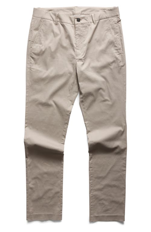 Vincent Slim Fit Performance Golf Pants in Clay