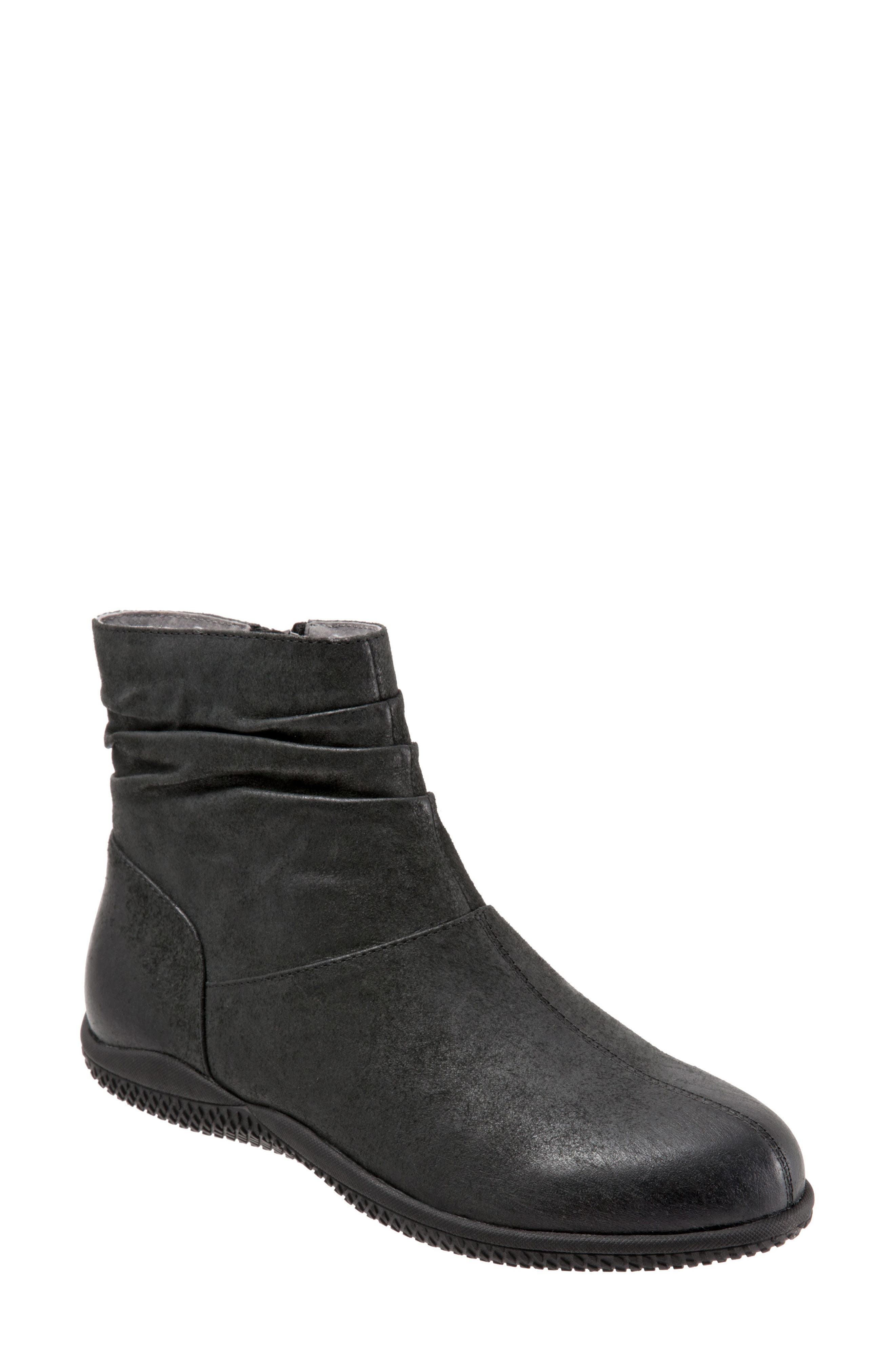 SoftWalk | (R) Hanover Leather Boot 