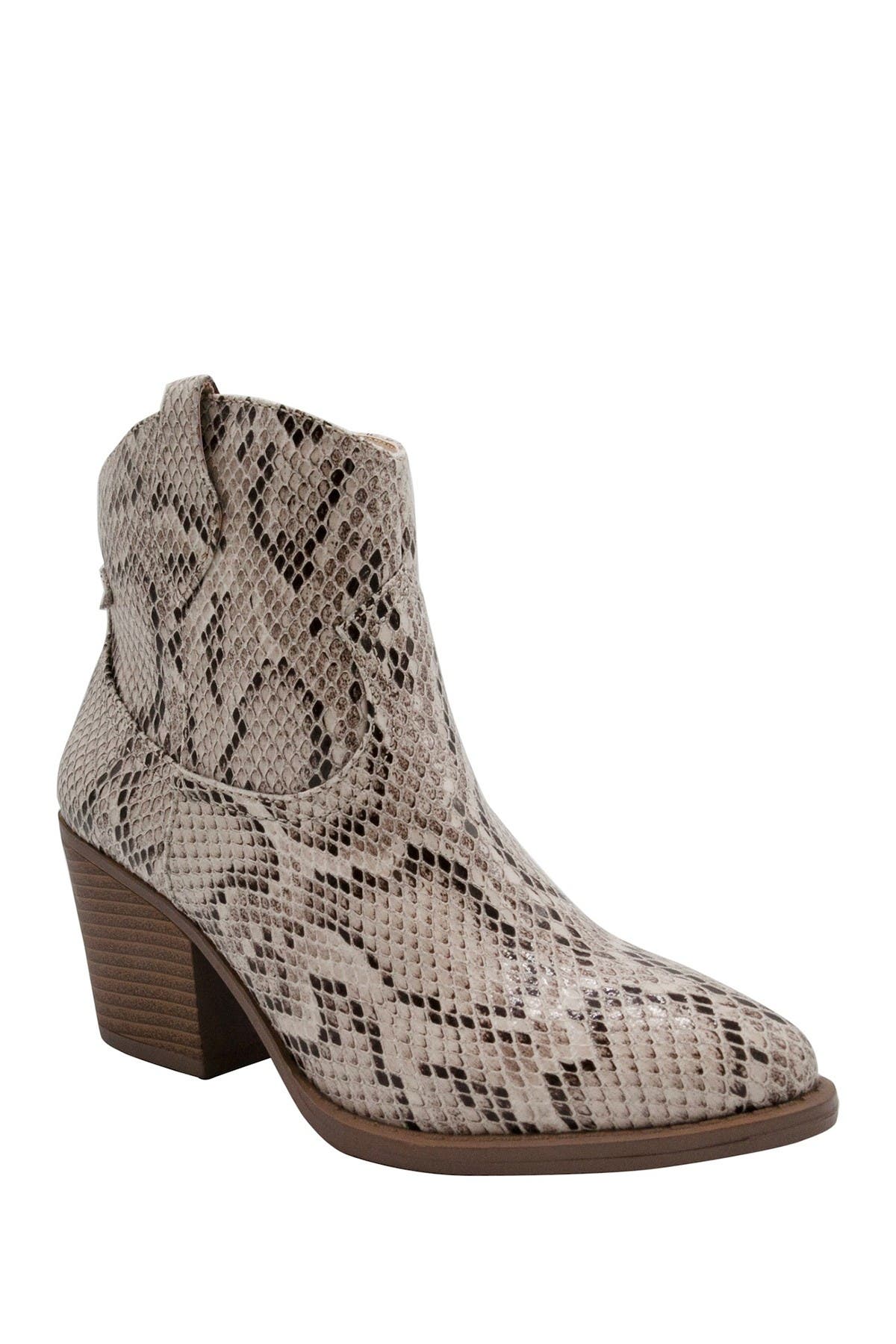 Tarah Pointed Toe Western Bootie 