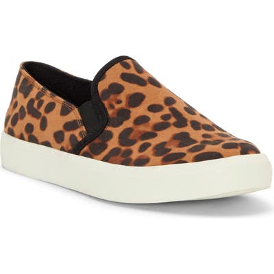 Jessica Simpson Dinellia Slip-On Sneaker- Brown