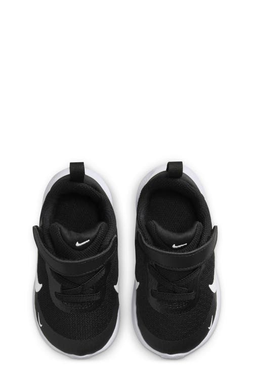 Nike Revolution 7 Sneaker In Black/white/white