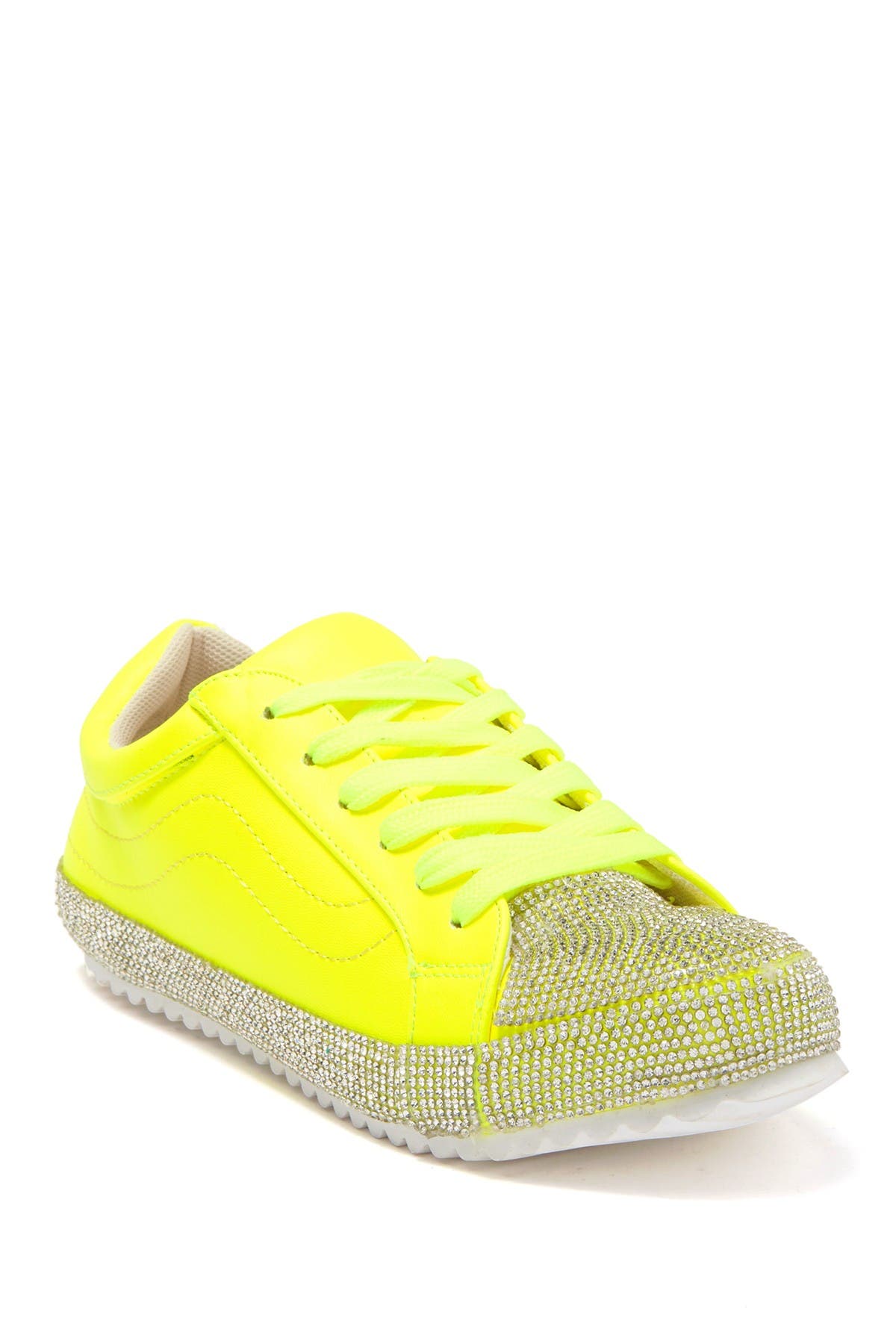 chase and chloe sneakers