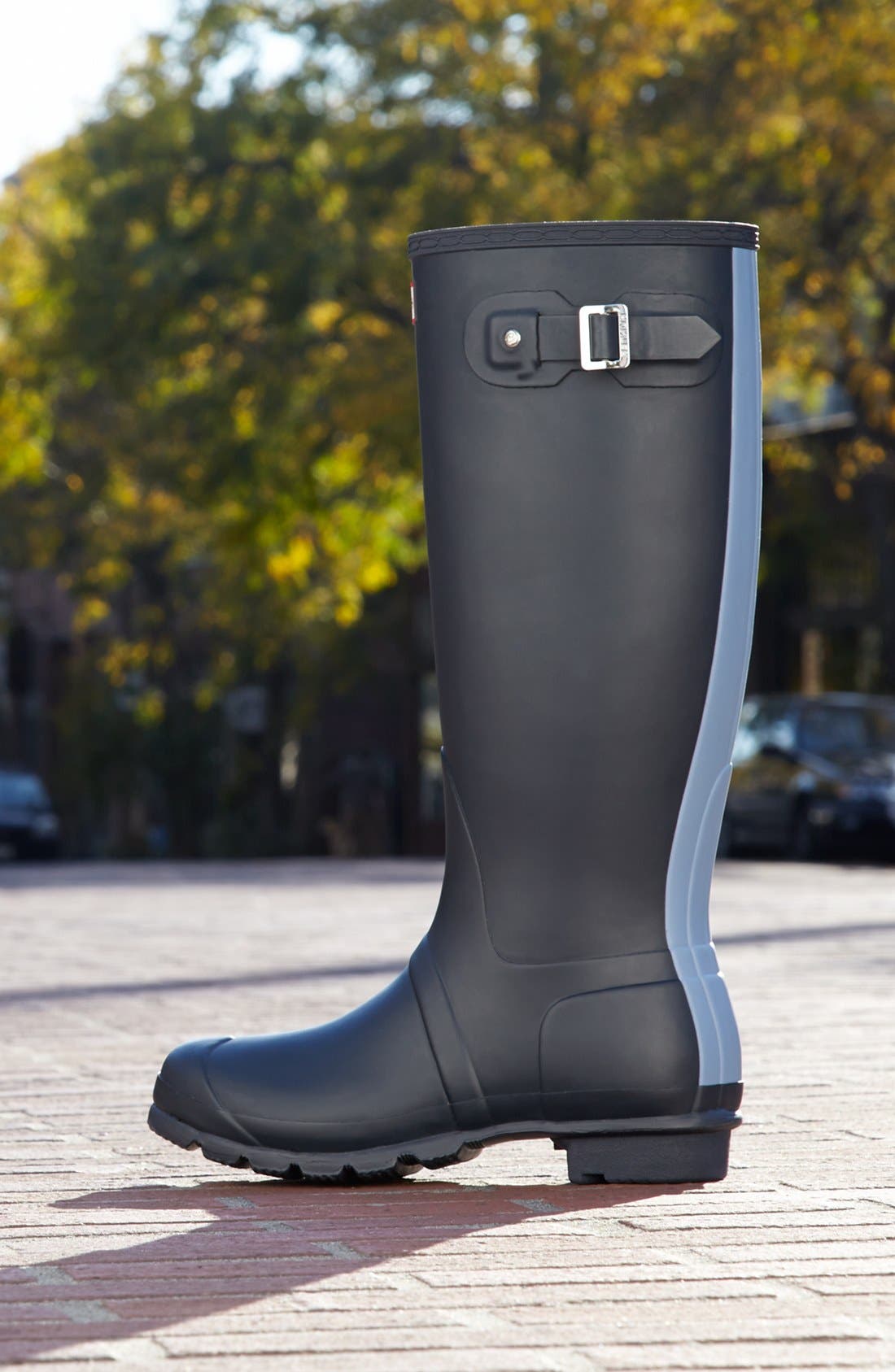 hunter boots with stripe on back