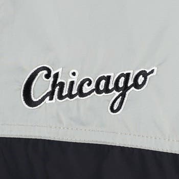 Columbia Women's Chicago White Sox Flash Challenger Windbreaker Jacket