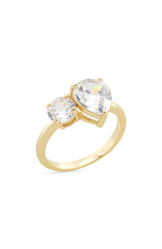 Shop Covet Toi Et Moi Engagement Ring In Gold