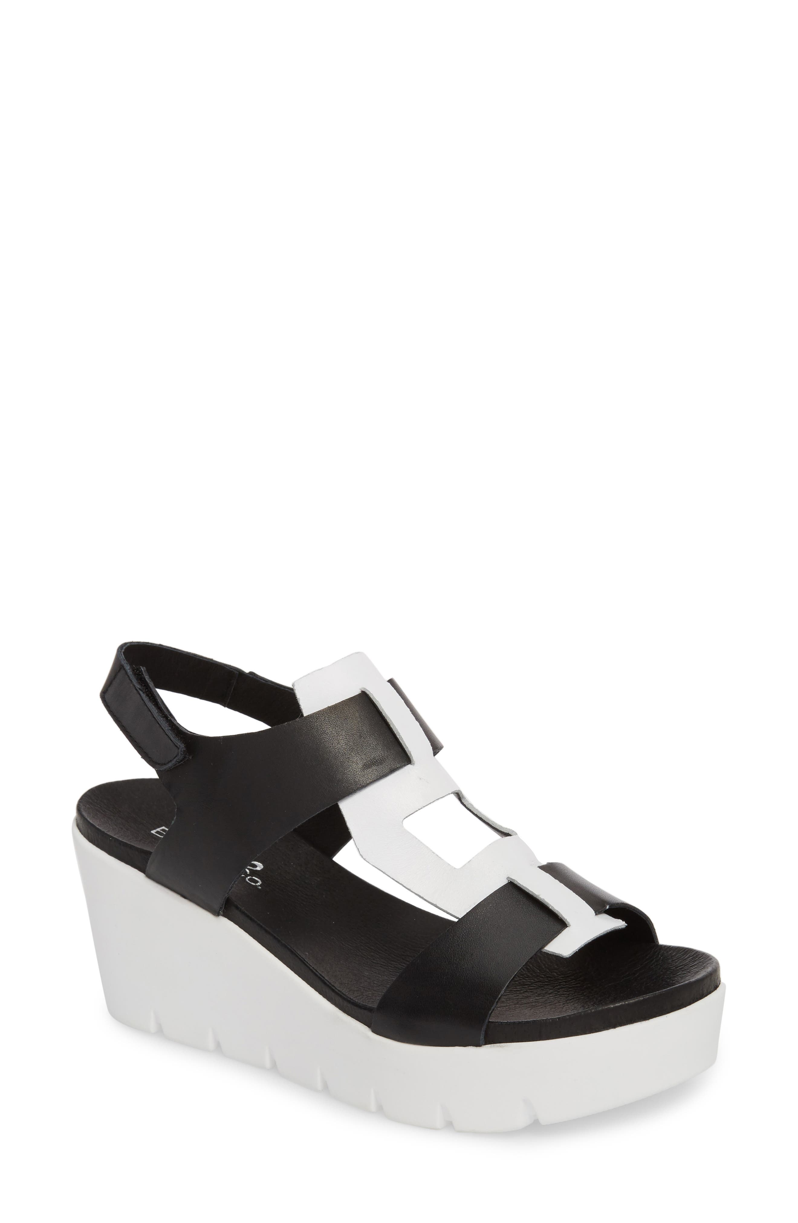 Bos. & Co. Somo Platform Wedge Sandal - Black