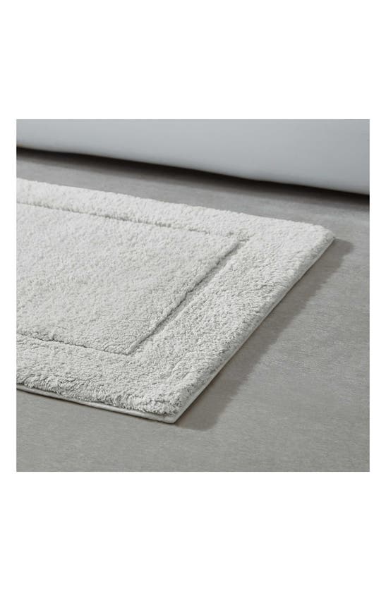 Shop Calvin Klein Essence 2-piece Tufted Bath Mat Set In Pastel Grey