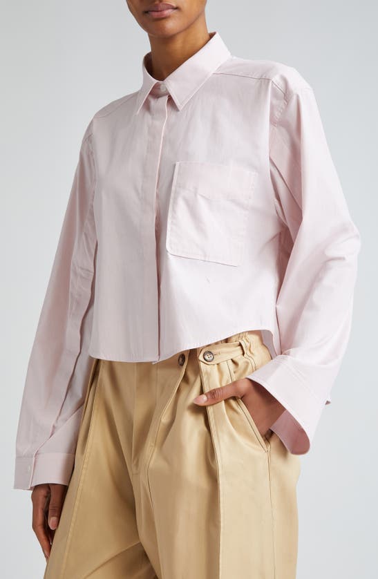 Shop Victoria Beckham Button Sleeve Detail Stretch Chambray Crop Button-up Shirt In Rose Quartz