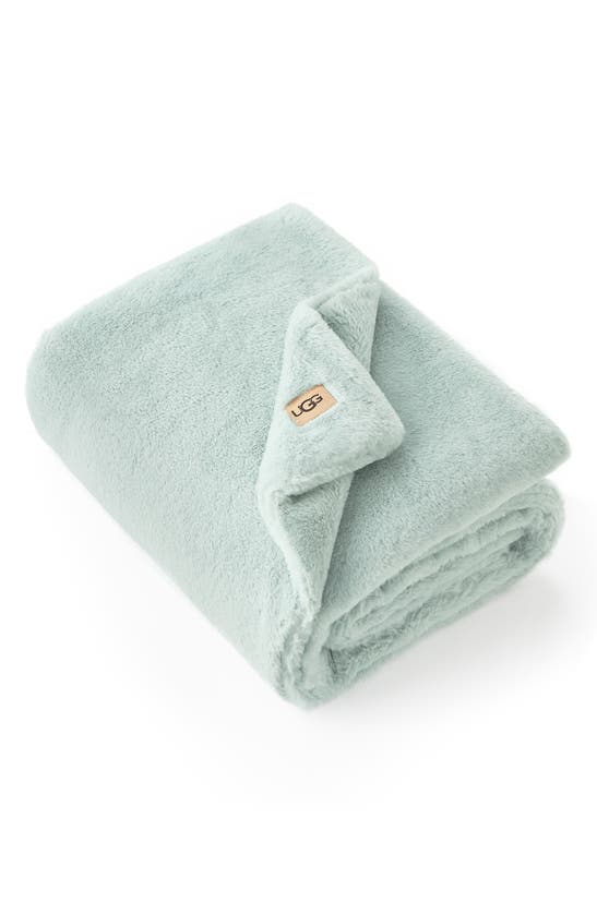 UGG UGG(R) MARCELLA FAUX FUR THROW BLANKET 