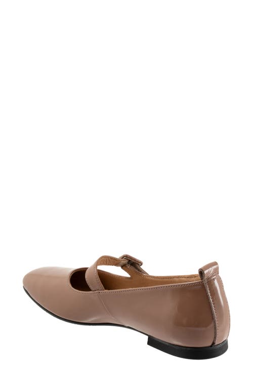 Bueno Eliana Mary Jane Flat In Taupe Patent