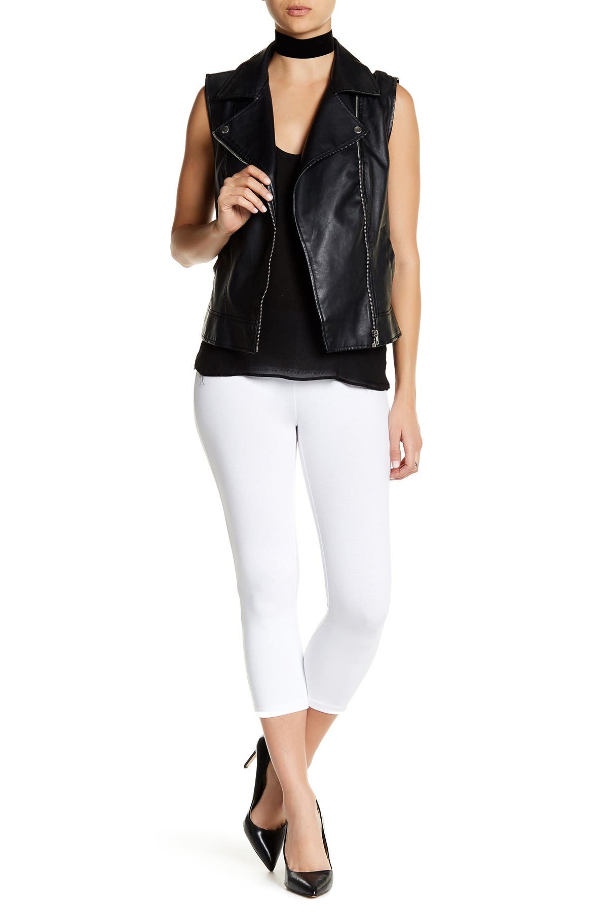 hue black capri leggings