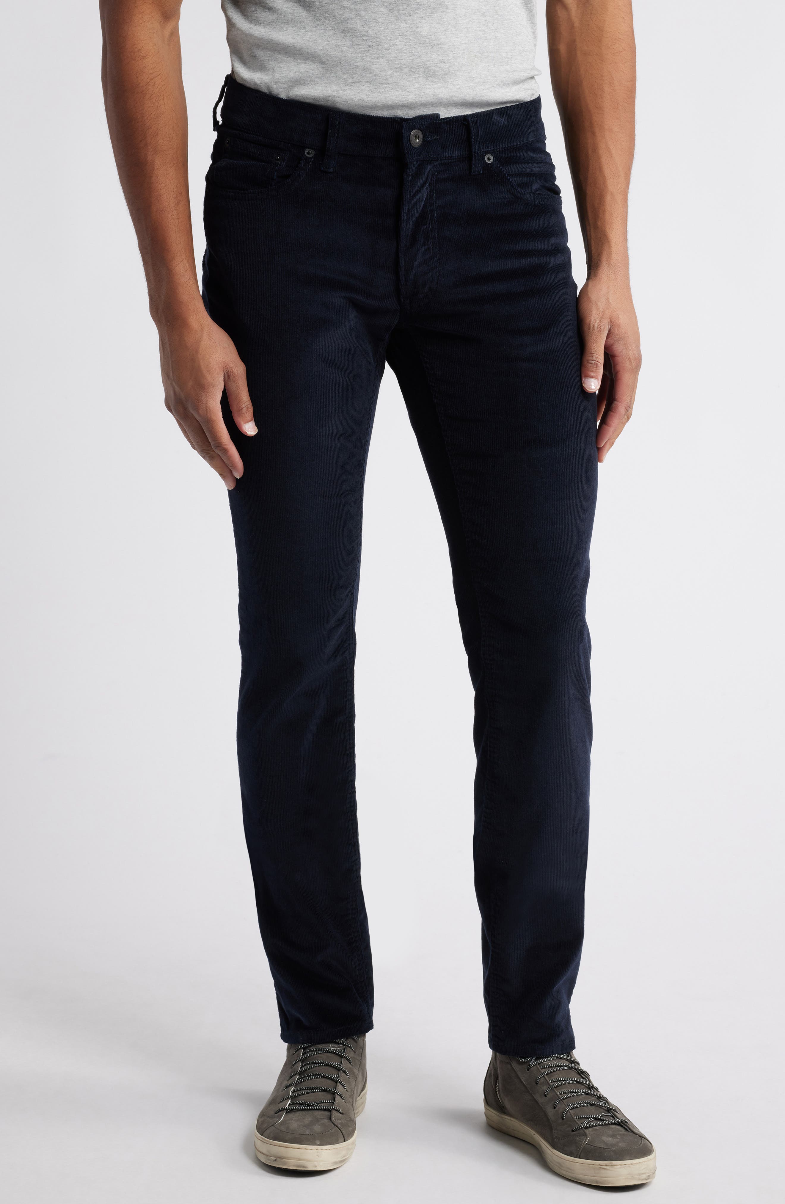 Brax Chuck Modern Fit Stretch Corduroy 5-Pocket Pants in 22-Dark Navy 