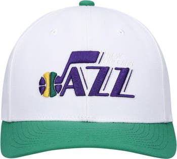 Utah Jazz Mitchell & Ness Hardwood Classics Core 2-Tone 2.0 Pro Snapback Hat  - White/Navy